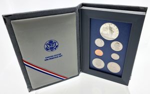 United States of America, Republic, Official Annual Prestige Proof Set 1986S (7) in original packaging, KM PSNL, PROOF (including Silver Dollar !)