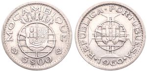 Mozambique, Portuguese Colony, 5 Escudos Silver 1960, National arms within crowned globe, KM 84, XF