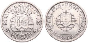 Mozambique, Portuguese Colony, 20 Escudos Silver 1952, National arms within crowned globe, KM 80, XF