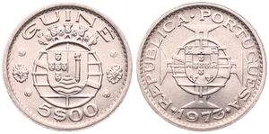 Guinea-Bissau, Portuguese Colony, 5 Escudos Copper-Nickel 1973, Crowned towers above shield, KM 15, UNC