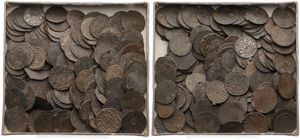 Palembang, Malay & Indonesia, Big lot with ca 150 ancient 1/2 Pitis Tin coins in various conditions including some better grades...