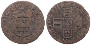 Liege, Bishoperic, John Louis, 1 Liard Copper 1692, Five aligned shields / Crown on sword and scepter above shield, KM 97, Good