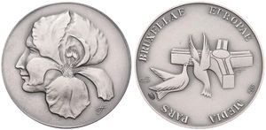 Belgium, Kingdom, Baudouin I, Medal in Silver ND (ca 1980), Brussels at the heart of Europe, Profile of a woman with Iris flower / Two doves & seat of the European Communities, UNC