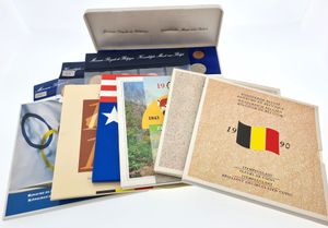 Belgium, Kingdom, Nice lot with 10 different official Belgian Mint Sets 1977-1996 in original packaging, all UNC
