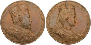 Great Britain, Kingdom, Edward VII, Medal in Bronze 1902 by G.W. de Saulles, Coronation, Crowned Bust of Edward VII right / Crowned bust of Alexandra right, A.UNC (edgenick)