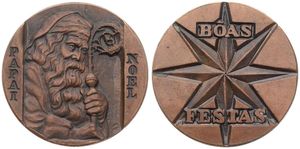 Spain, Kingdom, Franco, Medal in Bronze ND, Lovely Christmas Medal, Papai Noel holding staff / Big star saying Boas Festas, UNC
