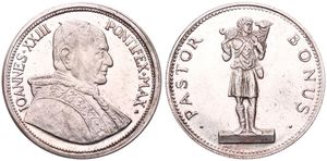 Vatican City, City State, Medal in Copper-Nickel ND (1958-1963), Pastor Bonus, Bust of the Pope right / Shepherd with a sheep on his shoulders, UNC