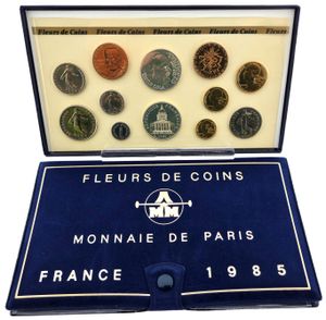 France, Republic, Official Annual Specimen FDC Set 1985 (12) in original packaging, KM SS22, UNC