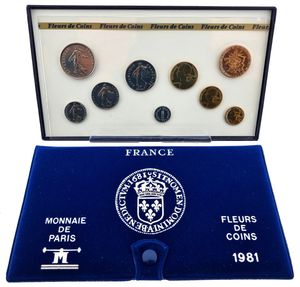 France, Republic, Official Annual Specimen FDC Set 1981 (9) in original packaging, KM SS18, UNC