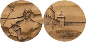 Poland, Republic, Medal in Bronze ND (1985), Mikolaj Kopernik Muzeum Frombork, Mikolaj Kopernik facing left / View on the Museum, UNC